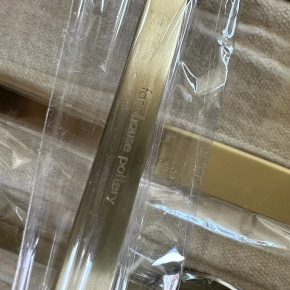 NEW Brushed Gold Flatware "Farmhouse Pottery" brand (six sets of Stowe 5 piece) - Picture 8 of 12